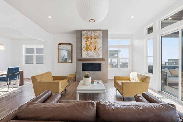 73 E COLUMBUS CT, Salt Lake City, UT 84103