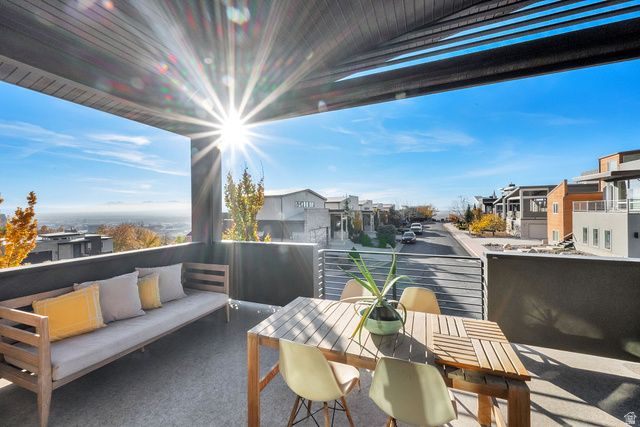 73 E COLUMBUS CT, Salt Lake City, UT 84103