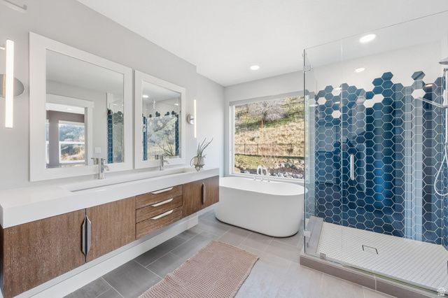 73 E COLUMBUS CT, Salt Lake City, UT 84103