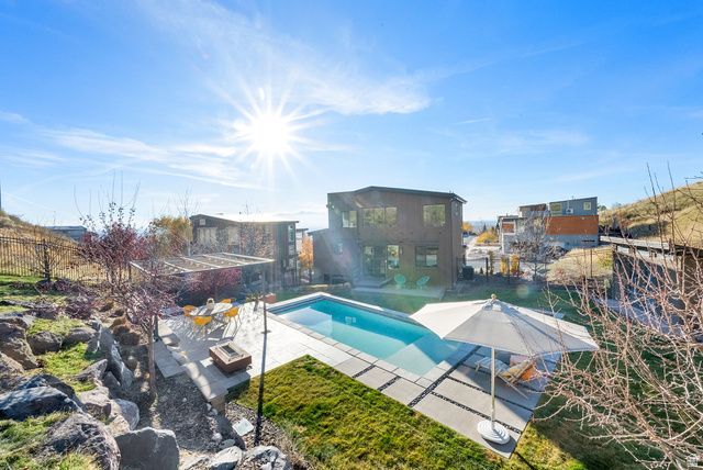 73 E COLUMBUS CT, Salt Lake City, UT 84103