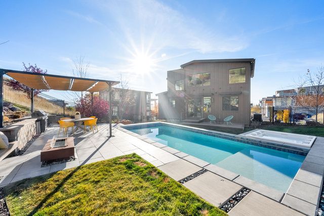 73 E COLUMBUS CT, Salt Lake City, UT 84103