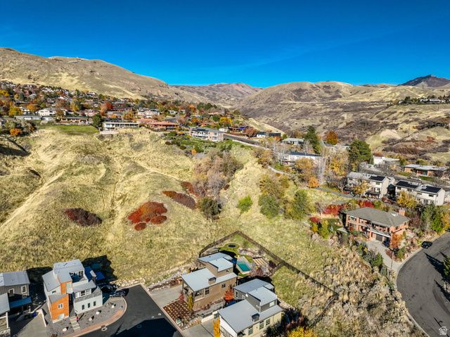 73 E COLUMBUS CT, Salt Lake City, UT 84103