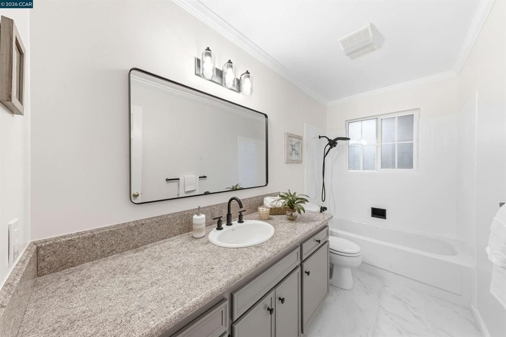 Image 23 of property listing at 389 389 Mavis Dr, Pleasanton, CA 94566