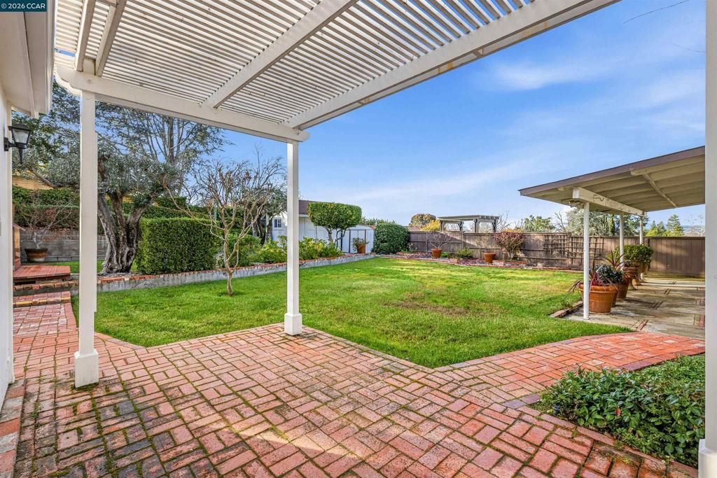 Image 33 of property listing at 389 389 Mavis Dr, Pleasanton, CA 94566