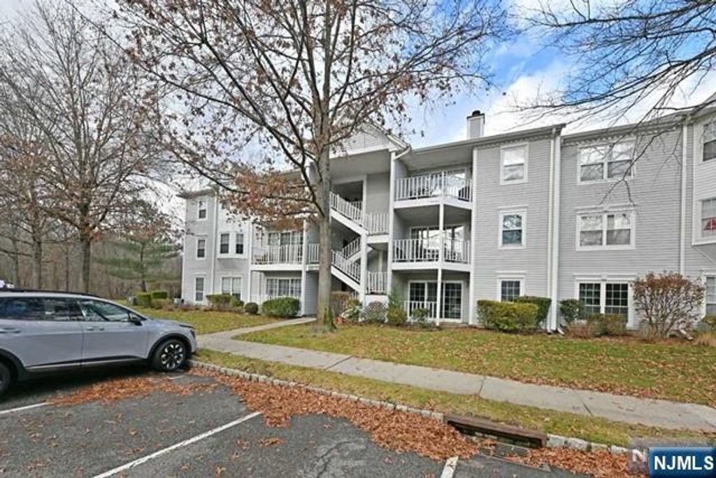 168 Linden Street, Mahwah, NJ 07430