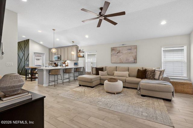 2273 FAIRWAY VILLAS Drive, Jacksonville, FL 32233