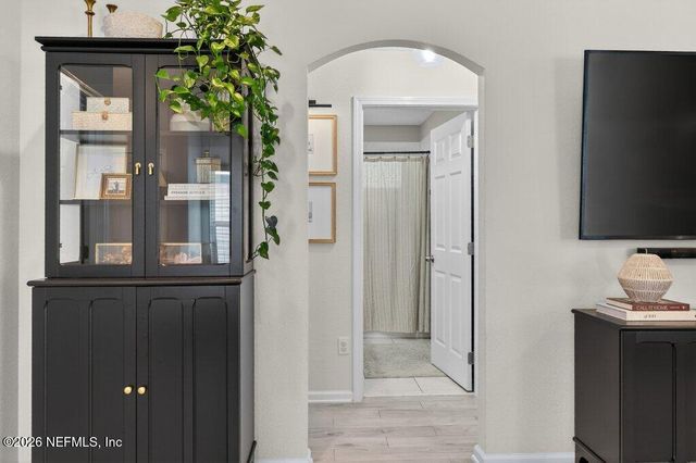 2273 FAIRWAY VILLAS Drive, Jacksonville, FL 32233