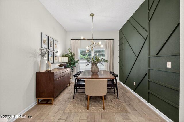 2273 FAIRWAY VILLAS Drive, Jacksonville, FL 32233