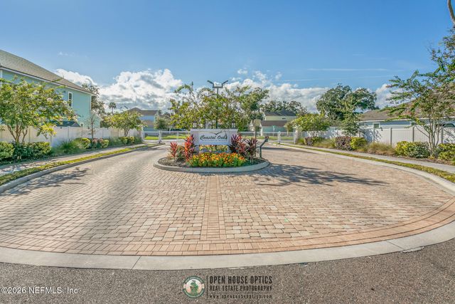 2273 FAIRWAY VILLAS Drive, Jacksonville, FL 32233