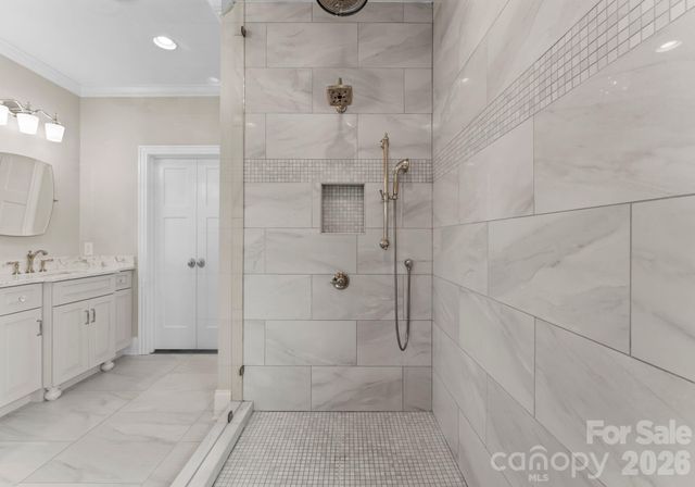 4628 Sierra View Drive, Denver, NC 28037