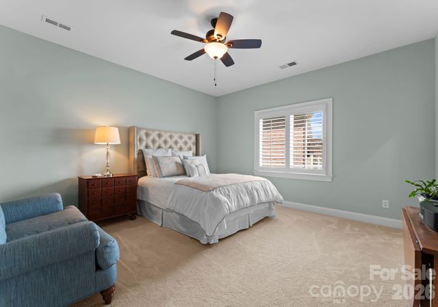 4628 Sierra View Drive, Denver, NC 28037