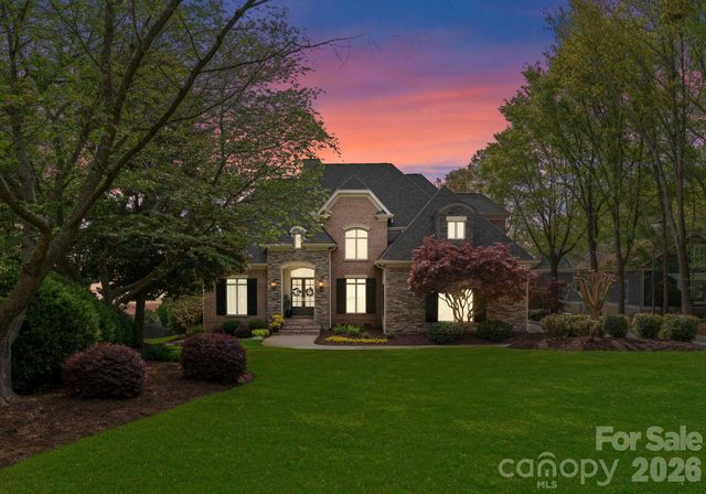 4628 Sierra View Drive, Denver, NC 28037