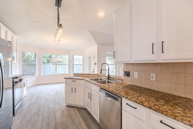 138 Bryce Branch, The Woodlands, TX 77382