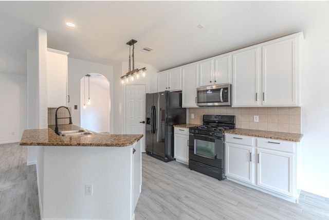 138 Bryce Branch, The Woodlands, TX 77382