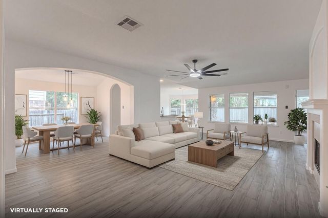 138 Bryce Branch, The Woodlands, TX 77382