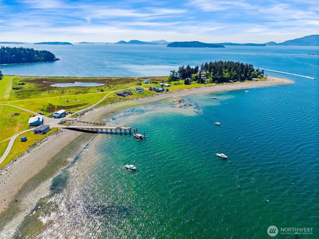 48 Eliza Island, Bellingham, WA 98226