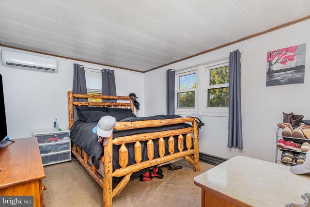 33 MOUNT AIRY RD, New Providence, PA 17560