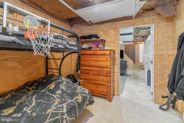 33 MOUNT AIRY RD, New Providence, PA 17560