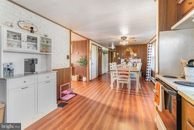 33 MOUNT AIRY RD, New Providence, PA 17560