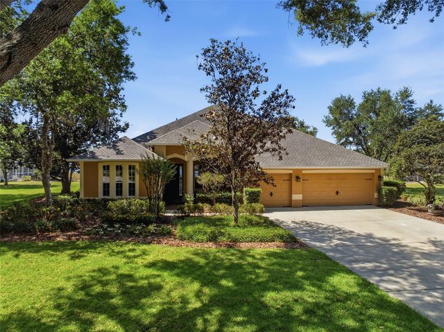 805 HICKORY FORK DRIVE, Seffner, FL 33584