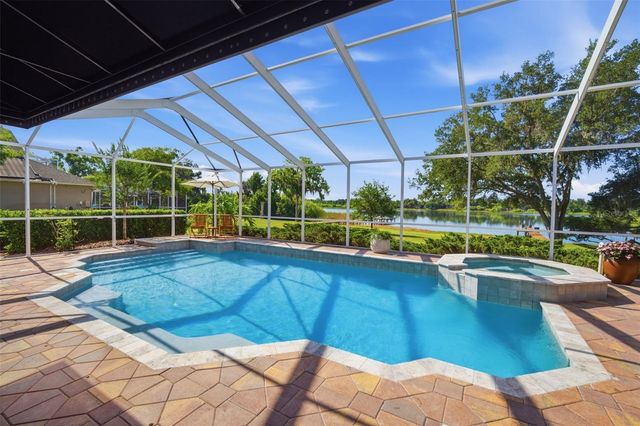 805 HICKORY FORK DRIVE, Seffner, FL 33584