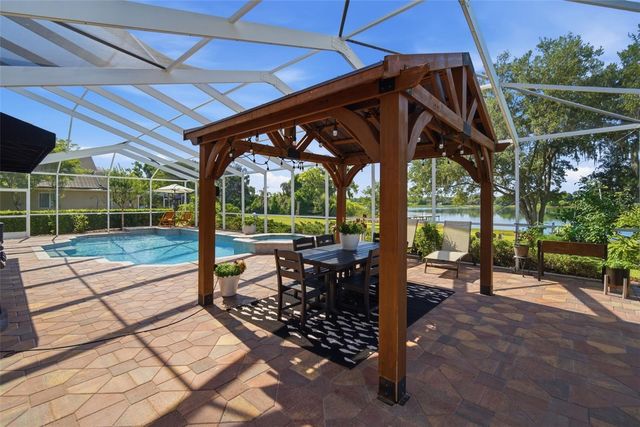 805 HICKORY FORK DRIVE, Seffner, FL 33584
