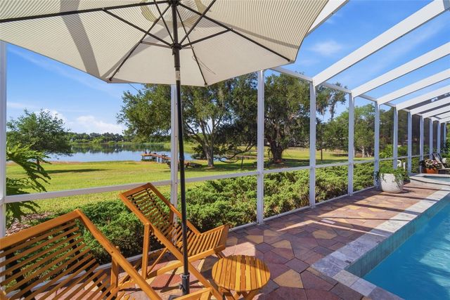 805 HICKORY FORK DRIVE, Seffner, FL 33584