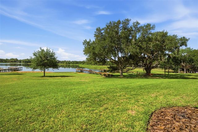 805 HICKORY FORK DRIVE, Seffner, FL 33584
