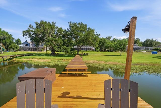805 HICKORY FORK DRIVE, Seffner, FL 33584