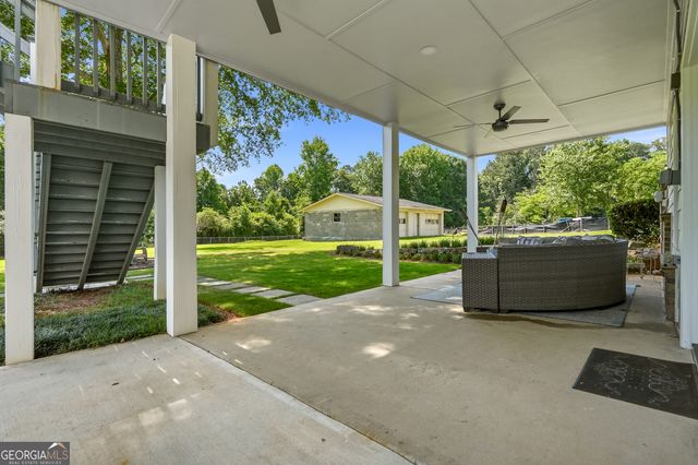 2808 Rosebud Road, Loganville, GA 30052