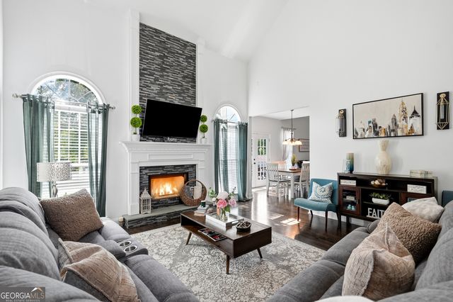 2808 Rosebud Road, Loganville, GA 30052