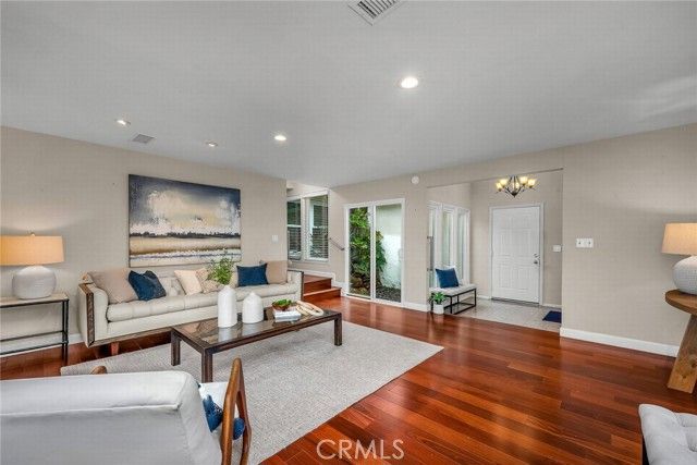 641 Via Los Miradores, Redondo Beach, CA 90277