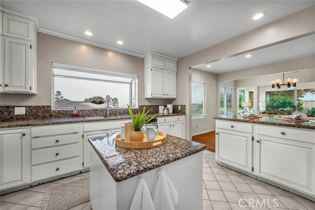 641 Via Los Miradores, Redondo Beach, CA 90277