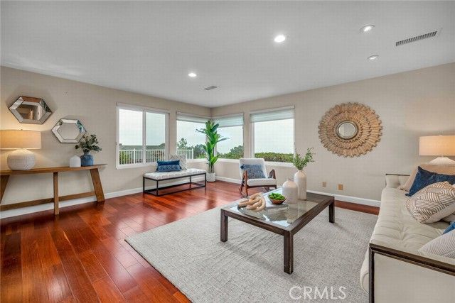 641 Via Los Miradores, Redondo Beach, CA 90277