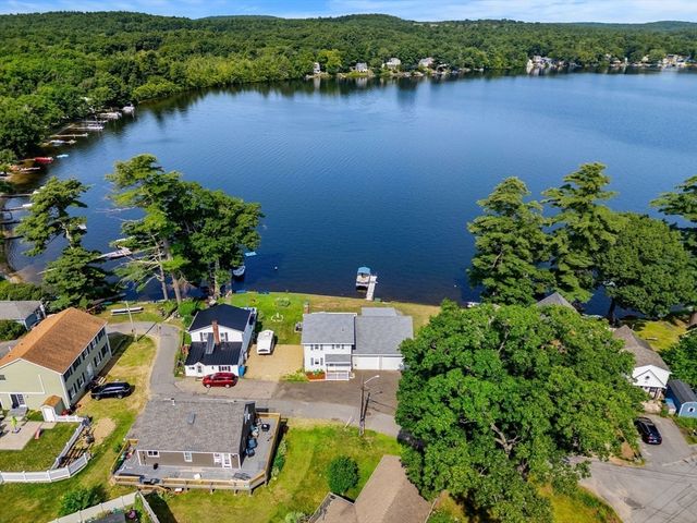 10 Pine Bluff Ave, Merrimac, MA 01860