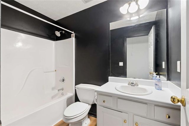 298 Winslow Way, Bethlehem, GA 30620