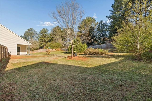 298 Winslow Way, Bethlehem, GA 30620