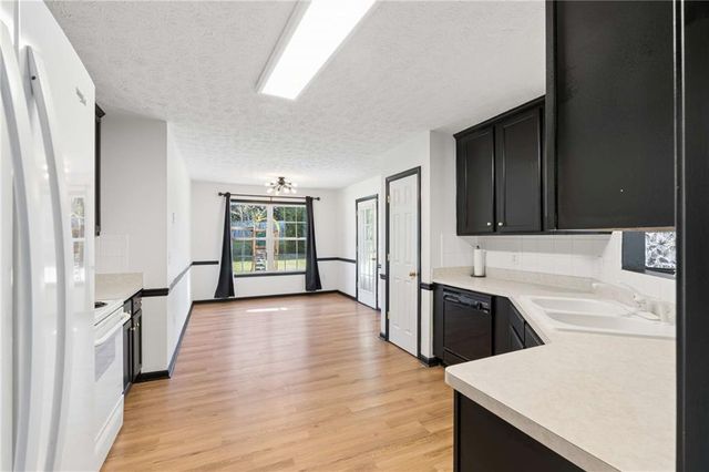 298 Winslow Way, Bethlehem, GA 30620