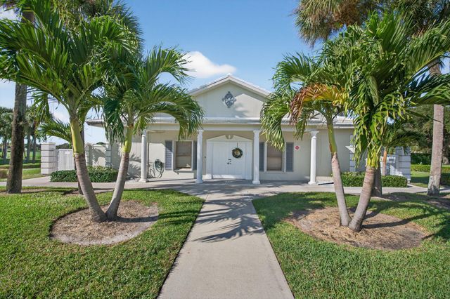 2581 Village Boulevard 401, West Palm Beach, FL 33409