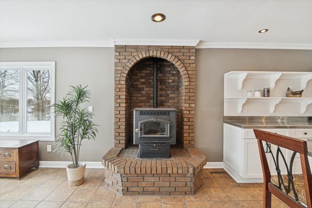 17490 G Drive N, Marshall Twp, MI 49068