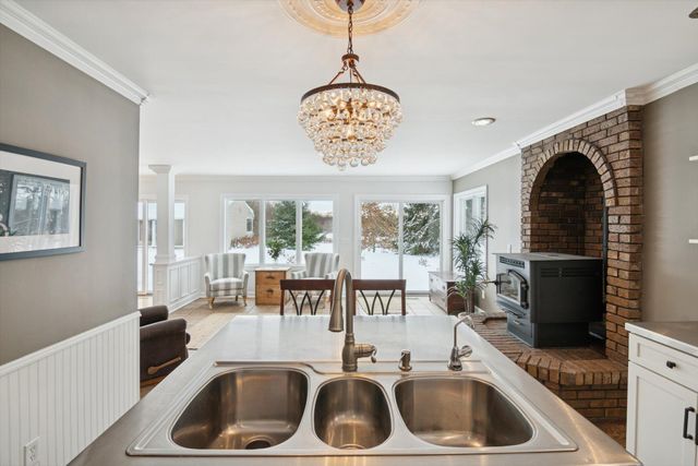 17490 G Drive N, Marshall Twp, MI 49068