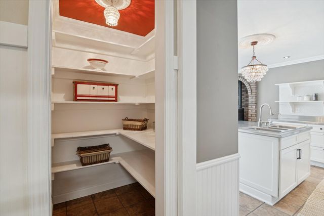 17490 G Drive N, Marshall Twp, MI 49068