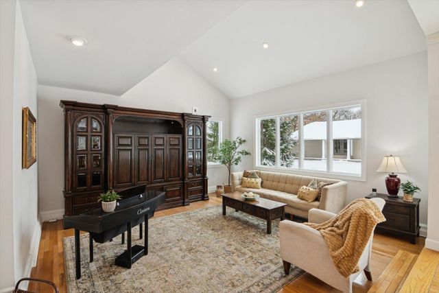 17490 G Drive N, Marshall Twp, MI 49068