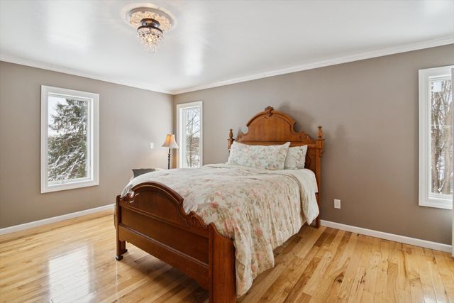 17490 G Drive N, Marshall Twp, MI 49068