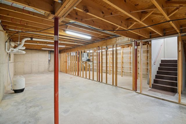 17490 G Drive N, Marshall Twp, MI 49068