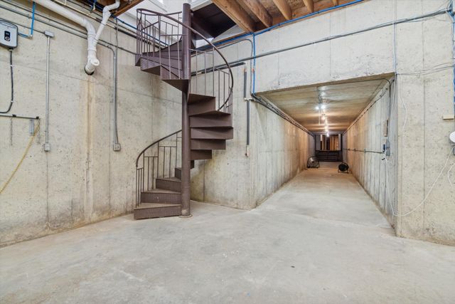 17490 G Drive N, Marshall Twp, MI 49068