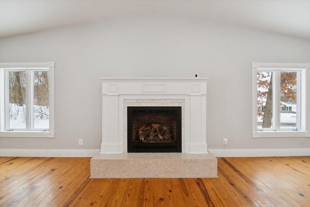 17490 G Drive N, Marshall Twp, MI 49068