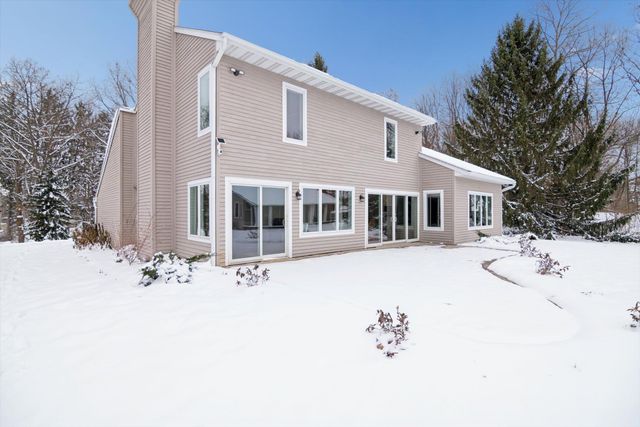 17490 G Drive N, Marshall Twp, MI 49068