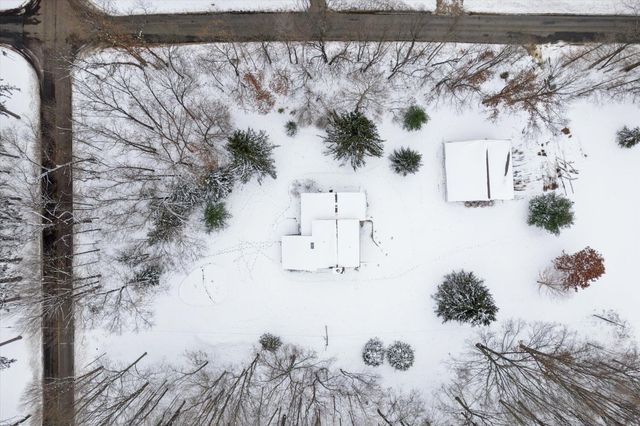 17490 G Drive N, Marshall Twp, MI 49068