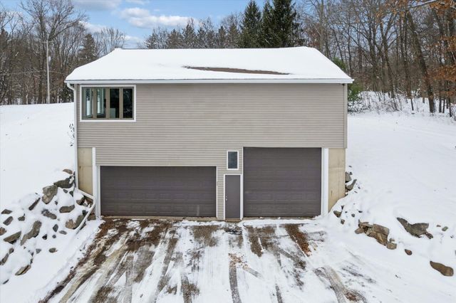 17490 G Drive N, Marshall Twp, MI 49068